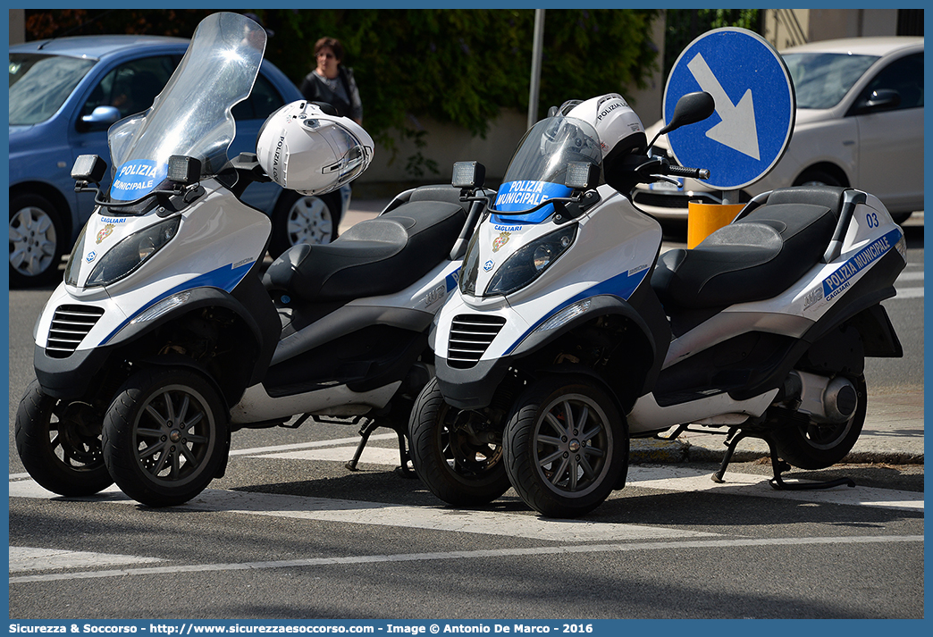 -
Polizia Municipale
Comune di Cagliari
Piaggio MP3
Parole chiave: PL;PM;P.L.;P.M.;Polizia;Locale;Municipale;Cagliari;Piaggio;MP3