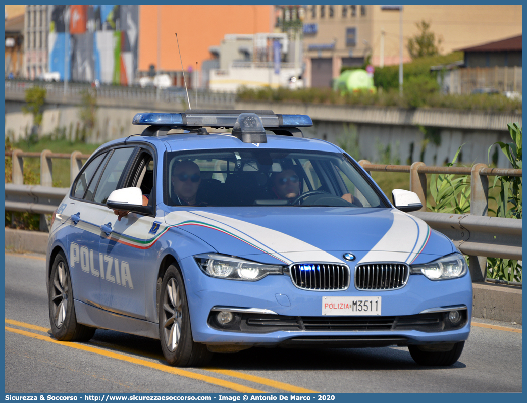 Polizia M3511
Polizia di Stato
Polizia Stradale
Bmw Serie 3 F31 Touring restyling
Allestitore Focaccia Group S.r.l.
Parole chiave: PS;P.S.;Polizia;di;Stato;Stradale;Bmw;Serie 3;F31;F 31;Touring;Focaccia