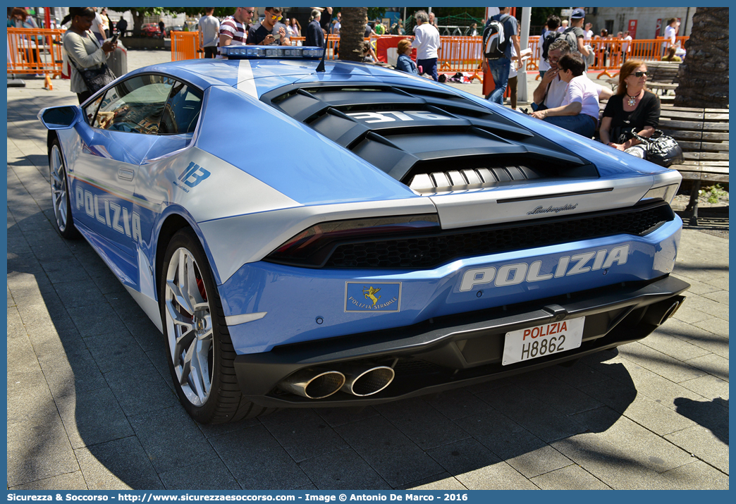 Polizia H8862
Polizia di Stato
Polizia Stradale
Lamborghini Huracán LP 610-4
Parole chiave: PS;P.S.;Polizia;di;Stato;Stradale;Lamborghini;Huracán;LP 610-4