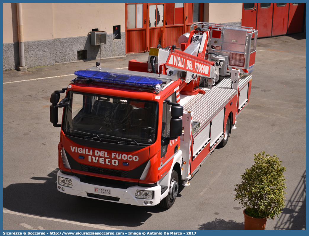 VF 28374
Corpo Nazionale Vigili del Fuoco
Iveco 110-220L EuroCargo IV serie
Allestitore Multitel Pagliero S.p.A.
Parole chiave: VF;V.F.;VVF;V.V.F.;Corpo;Nazionale;Vigili del Fuoco;Vigili;Fuoco;AutoScala;AS;Snorkel;Iveco;110-220L;110 - 220 L;EuroCargo;Multitel;Pagliero