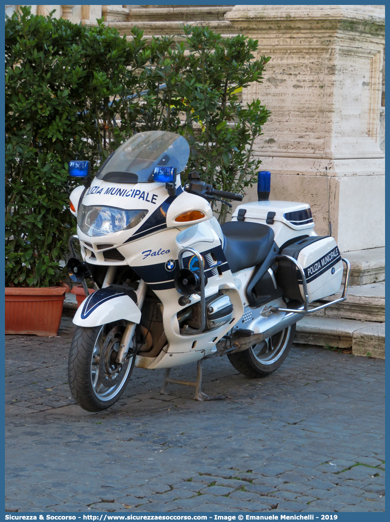 -
Polizia Municipale
Comune di Roma
Bmw R850RT II serie
Parole chiave: PL;P.L.;PM;P.M.;Polizia;Locale;Municipale;Roma;Capitale;Bmw;R850RT