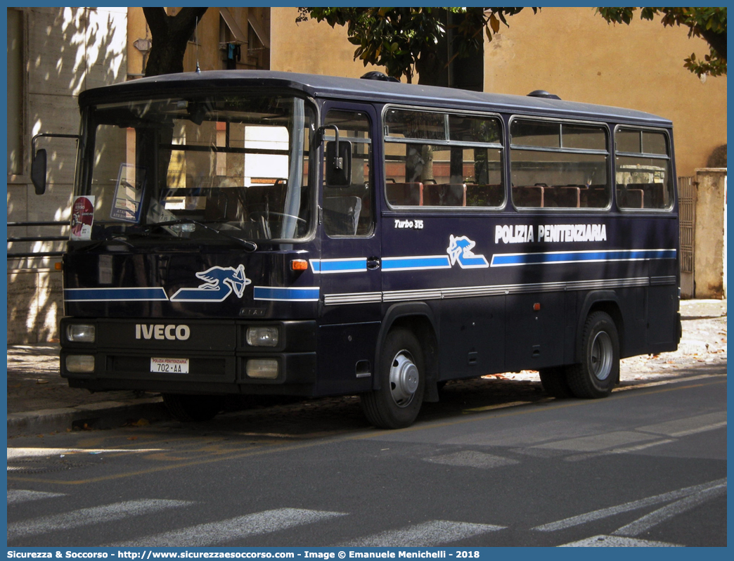 Polizia Penitenziaria 702AA
Polizia Penitenziaria
Iveco Orlandi 315.8.17 Poker I serie
Parole chiave: PolPen;Pol.Pen.;AdiC;A.diC.;Agenti di Custodia;Polizia Penitenziaria;Iveco;Orlandi;315.8.17;Poker I serie