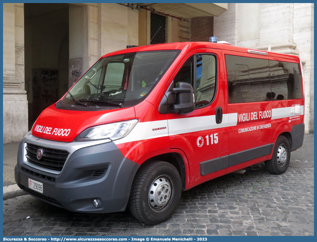 VF 29096
Corpo Nazionale Vigili del Fuoco
Nucleo Videodocumentazione
Comunicazione in Emergenza
Fiat Ducato III serie restyling
Parole chiave: VF;VVF;V.F.;V.V.F.;Corpo;Nazionale;Vigili del Fuoco;Vigili;Fuoco;Fiat;Ducato;X290;Videodocumentazione;Video;Documentazione;Comunicazione;Emergenza