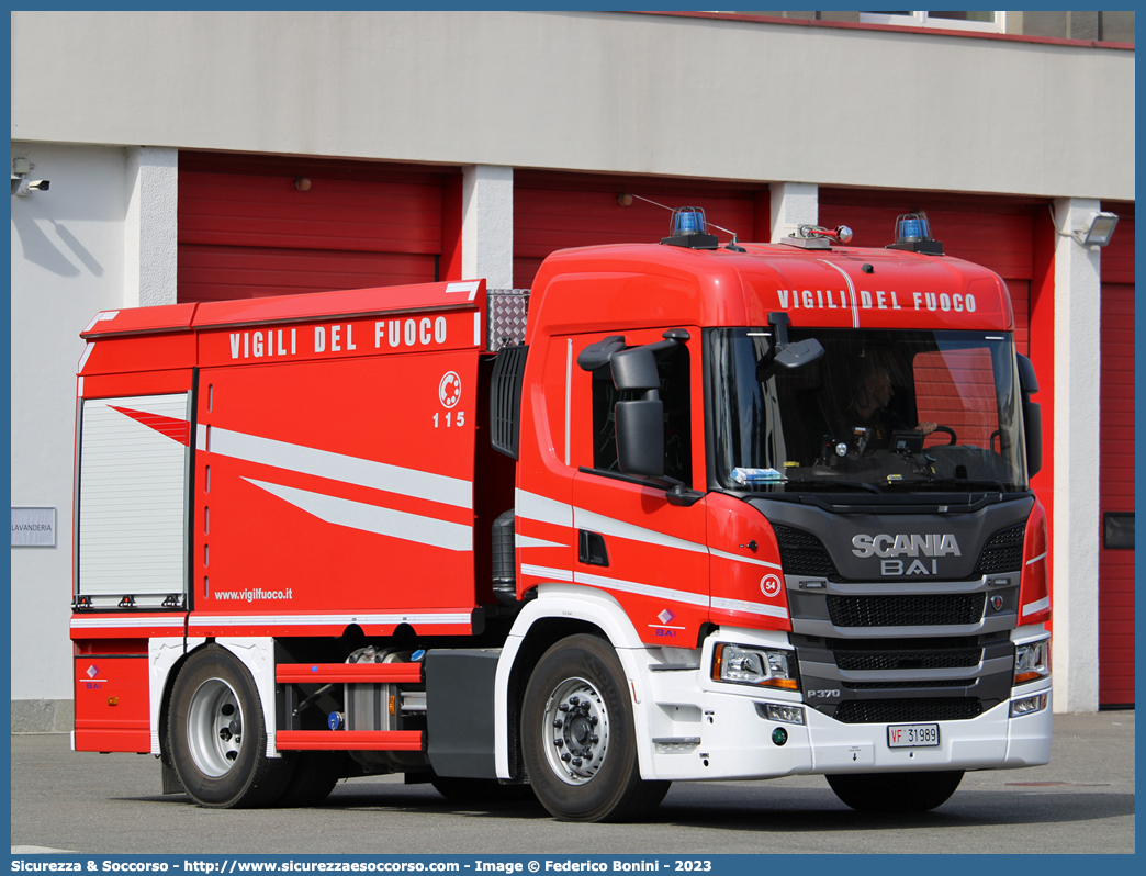 VF 31989
Corpo Nazionale Vigili del Fuoco
Scania P370
Allestitore BAI S.r.l.
Parole chiave: VVF;V.V.F.;Corpo;Nazionale;Vigili;del;Fuoco;ABP;A.B.P.;AutoBottePompa;AutoBotte;Scania;P370