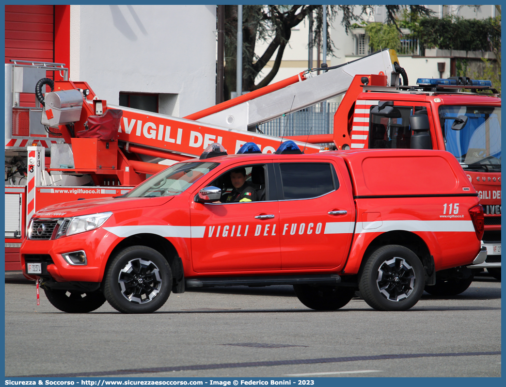 VF 32374
Corpo Nazionale Vigili del Fuoco
Nissan Navara III serie
Parole chiave: Corpo;Nazionale;Vigili del Fuoco;Vigili;Fuoco;Fuoristrada;Pick Up;Pickup;Nissan;Navara