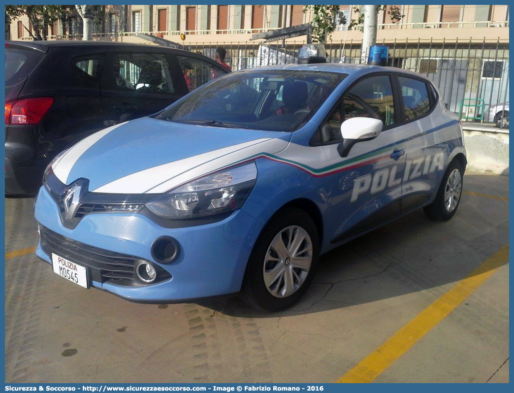 Polizia M0545
Polizia di Stato
Renault Clio VI serie
Allestitore Focaccia Group S.r.l.
Parole chiave: PS;P.S.;Polizia;di;Stato;Pubblica;Sicurezza;Renault;Clio;Focaccia