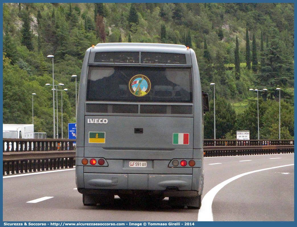 GdiF 591AV
Guardia di Finanza
Scuola Alpina Predazzo
Irisbus 389 EuroClass
Parole chiave: GdiF;G.D.F.;GDF;Guardia di Finanza;Irisbus;389 EuroClass;591AV;Scuola;Alpina