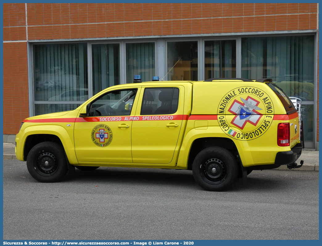 -
Corpo Nazionale
Soccorso Alpino e Speleologico
Delegazione Alpina
XXXI Liguria di Levante
Stazione di Genova
Volkswagen Amarok I serie restyling
Allestitore Bartolini & Bellezza 2 S.n.c.
Parole chiave: CNSAS;C.N.S.A.S.;Corpo;Nazionale;Soccorso;Alpino;Speleologico;Liguria;SASL;S.A.S.L.;Genova;Volkswagen;VW;Amarok;Bartolini & Bellezza