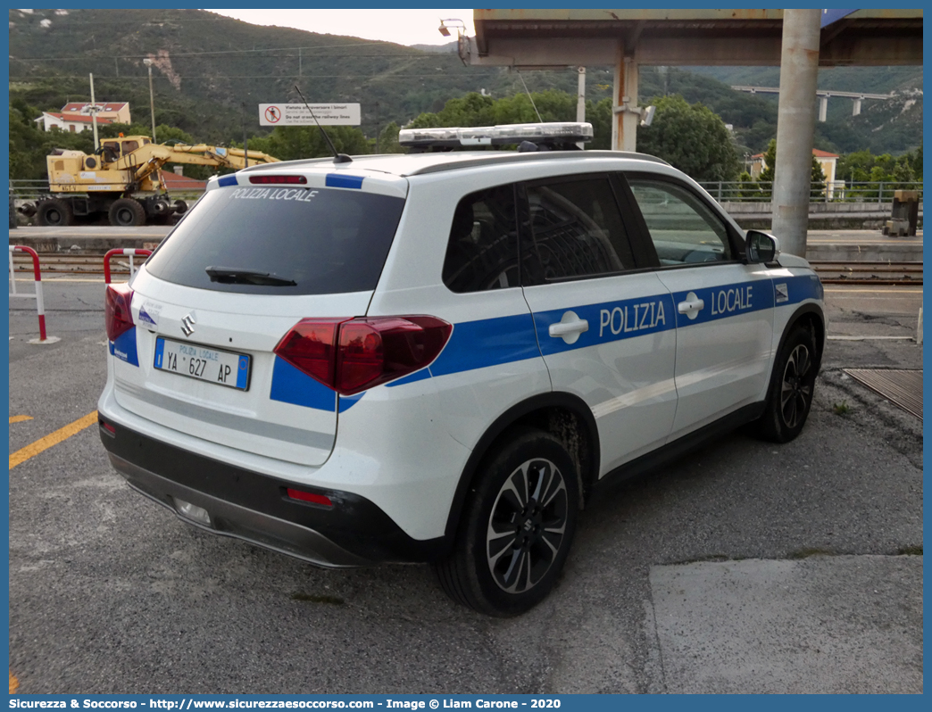 Polizia Locale YA627AP
Polizia Locale
Comune di Spotorno
Suzuki Nuova Vitara I serie restyling
Allestitore Bertazzoni S.r.l.
Parole chiave: Polizia;Locale;Municipale;Spotorno;Suzuki;Grand;Vitara;Bertazzoni