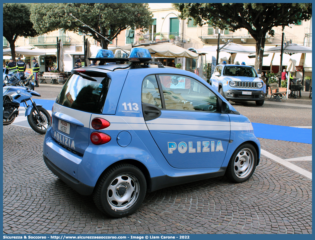 Polizia H5761
Polizia di Stato
Smart ForTwo II serie
Allestitore Focaccia Group S.r.l.
Parole chiave: PS;P.S.;Polizia;Stato;Pubblica;Sicurezza;Focaccia;Smart;ForTwo;For Two