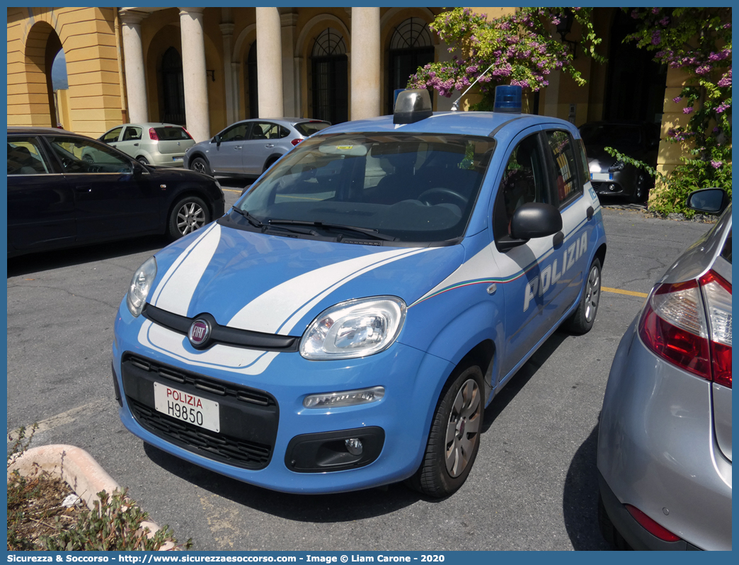 Polizia H9850
Polizia di Stato
Fiat Nuova Panda II serie
Allestitore Nuova Carrozzeria Torinese S.r.l.
(I fornitura)
Parole chiave: PS;P.S.;Polizia;di;Stato;Polizia;Fiat;Nuova;Panda;Nuova;Carrozzeria;Torinese