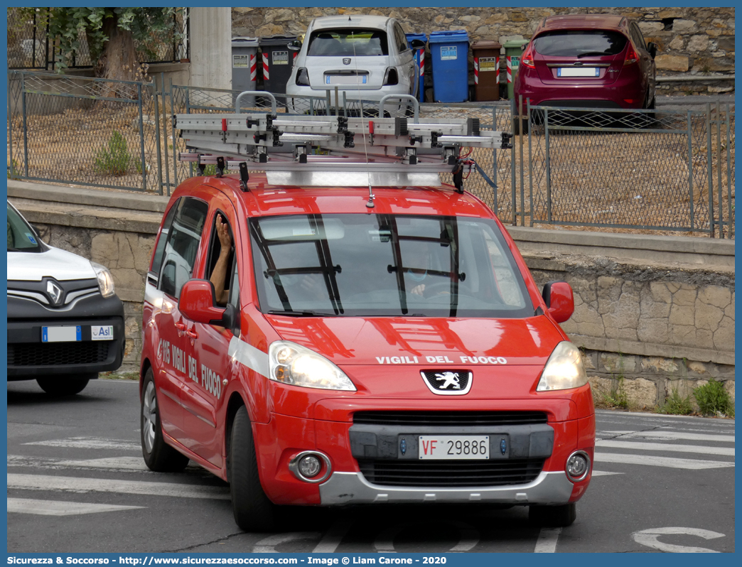 VF 29886
Corpo Nazionale Vigili del Fuoco
Peugeot Partner Tepee III serie
Parole chiave: Corpo;Nazionale;Vigili del Fuoco;Vigili;Fuoco;Polisoccorso;Peugeot;Partner;Tepee