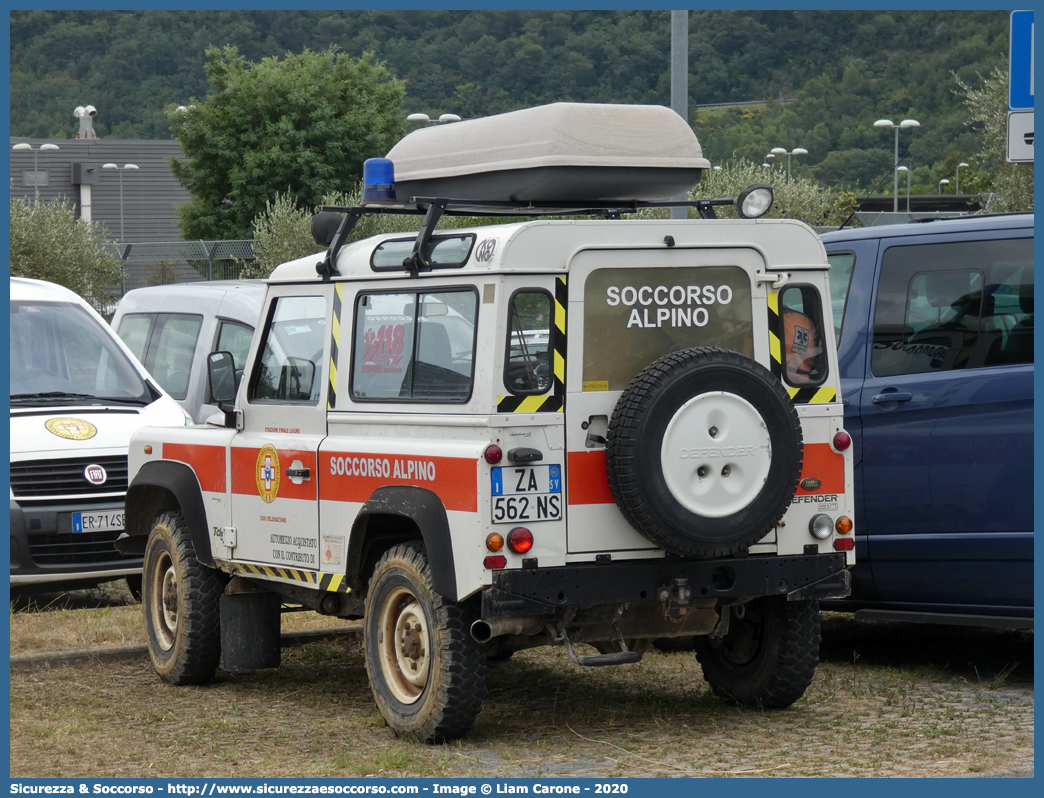 -
Corpo Nazionale
Soccorso Alpino e Speleologico
Delegazione Alpina
XXIII Liguria di Ponente
Stazione di Finale Ligure
Land Rover Defender 90
(variante)
Parole chiave: CNSAS;C.N.S.A.S.;Corpo;Nazionale;Soccorso;Alpino;Speleologico;Liguria;SASL;S.A.S.L.;Finale Ligure;Land Rover;Defender;90