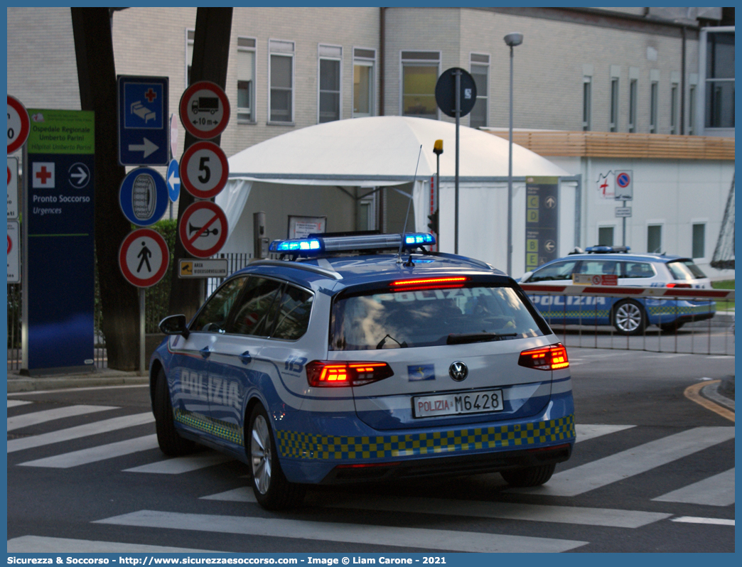 Polizia M6428
Polizia di Stato
Polizia Stradale
Società Autostrade Valdostane S.p.A.
Volkswagen Passat Variant VI serie restyling
Parole chiave: Polizia di Stato;Polizia Stradale;Società Autostrade Valdostane S.p.A.;S.A.V.;SAV;Volkswagen;Vw;Passat