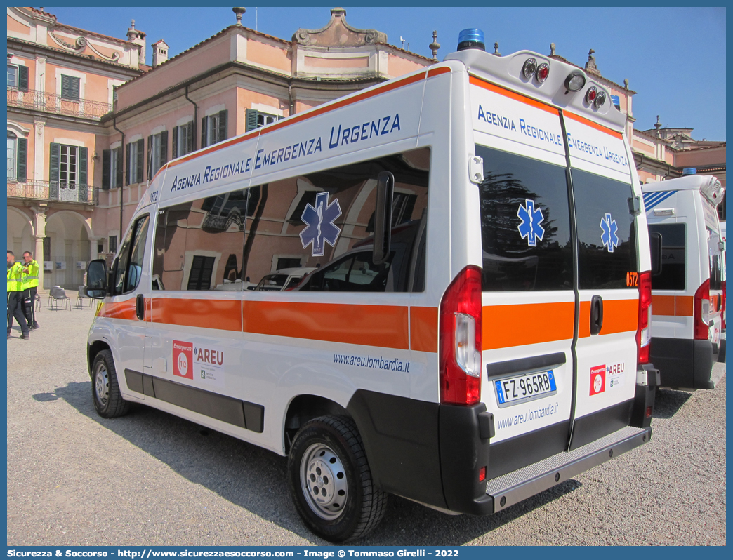 0572
118 Agenzia Regionale Emergenza Urgenza
Regione Lombardia
Peugeot Boxer III serie restyling
Allestitore MAF S.n.c.
Parole chiave: 118;AREU;A.R.E.U.;S.S.U.Em.;SSUEm;Ambulanza;Lombardia;Peugeot;Boxer;MAF