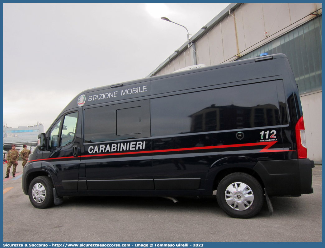 CC EK233
Arma dei Carabinieri
Peugeot Boxer III serie restyling
Allestitore Odone S.r.l.
Parole chiave: CC;C.C.;Arma;Carabinieri;Peugeot;Boxer;Odone