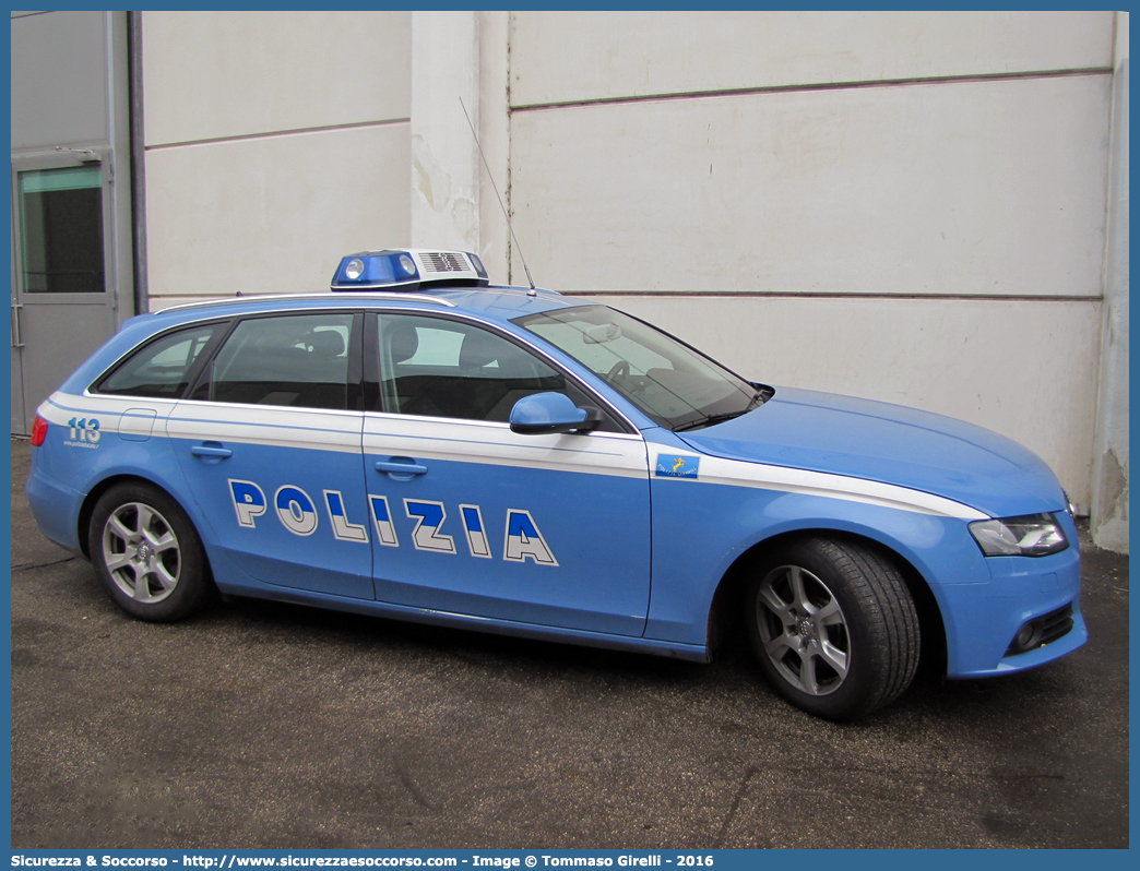 Polizia H3384
Polizia di Stato
Polizia Stradale
Audi A4 Avant IV serie
Parole chiave: Polizia di Stato;Polizia Stradale;Audi;A4;A 4;Avant