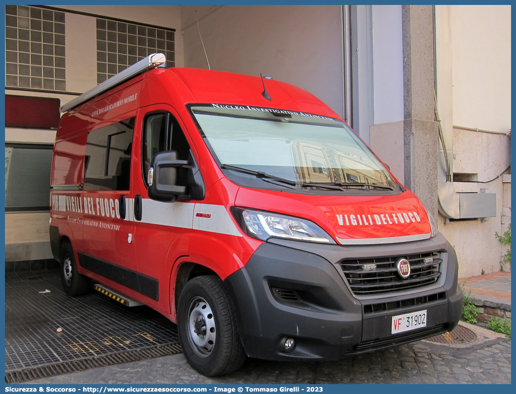 VF 31902
Corpo Nazionale Vigili del Fuoco
Nucleo Investigativo Antincendio
Fiat Ducato III serie II restyling
Allestitore Boneschi S.r.l.
Parole chiave: VF;V.F.;VVF;V.V.F.;Corpo;Nazionale;Vigili del Fuoco;Vigili;Fuoco;NIA;N.I.A.;Nucleo;Investigativo;Anticendio;Polizia;Giudiziaria;Fiat;Ducato;Boneschi