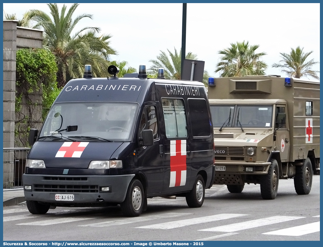 CC AJ616
Arma dei Carabinieri
Servizio Sanitario
Fiat Ducato II serie
Parole chiave: CC;C.C.;Arma;dei;Carabinieri;Servizio;Sanitario;Ambulanza;Autoambulanza;Fiat;Ducato