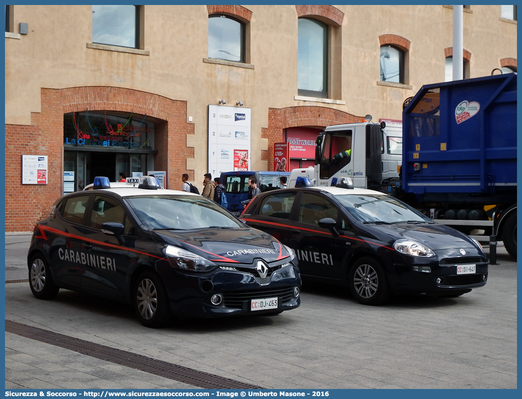 CC DJ463
Arma dei Carabinieri
Renault Clio VI serie
Allestitore Focaccia Group S.r.l.
Parole chiave: CC;C.C.;Arma;dei;Carabinieri;Nucleo;Radiomobile;Radio;Mobile;Pattuglia;Pattuglie;Mobile;Mobili;di;Zona;Focaccia;Renault;Clio