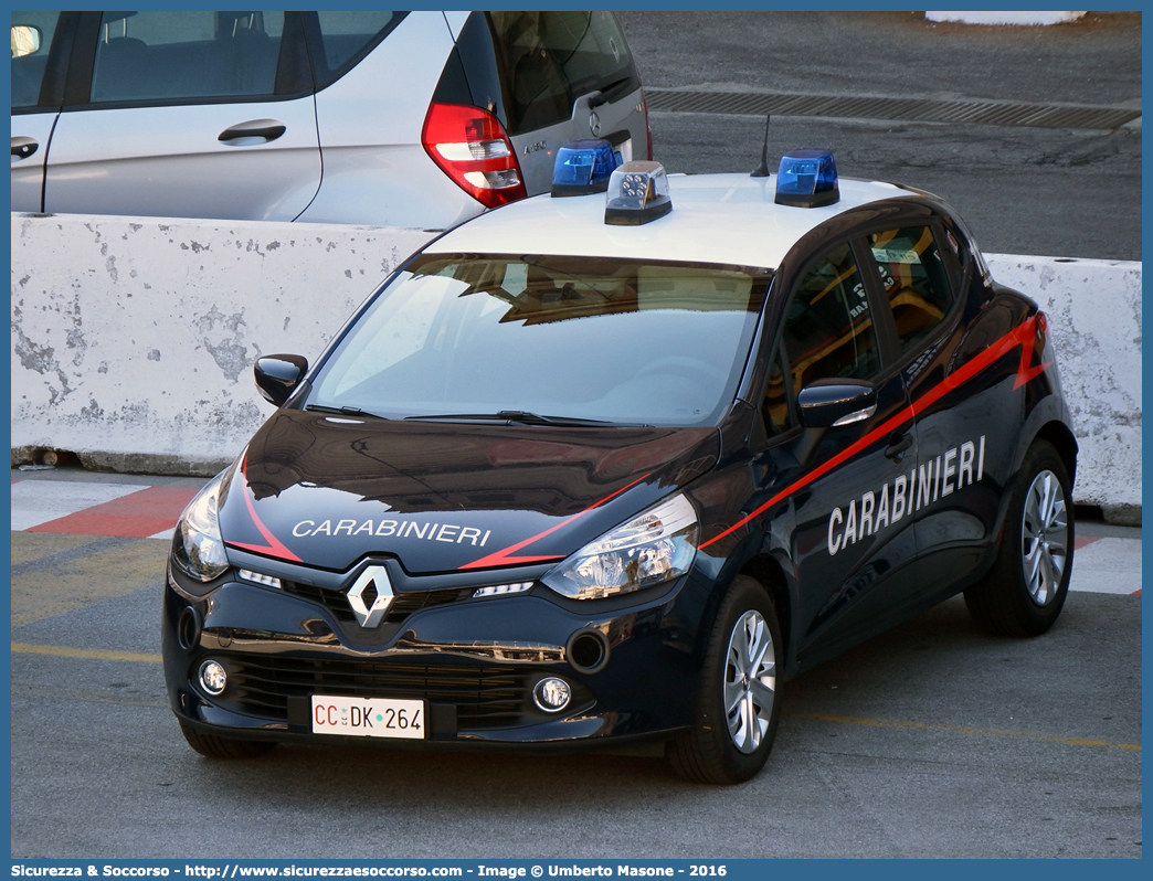 CC DK264
Arma dei Carabinieri
Renault Clio VI serie
Allestitore Focaccia Group S.r.l.
Parole chiave: CC;C.C.;Arma;dei;Carabinieri;Nucleo;Radiomobile;Radio;Mobile;Pattuglia;Pattuglie;Mobile;Mobili;di;Zona;Focaccia;Renault;Clio