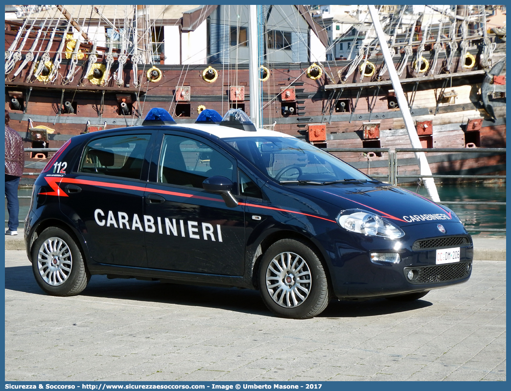 CC DM206
Arma dei Carabinieri
Fiat Punto IV serie
(II fornitura)
Parole chiave: CC;C.C.;Arma;Carabinieri;Fiat;Punto