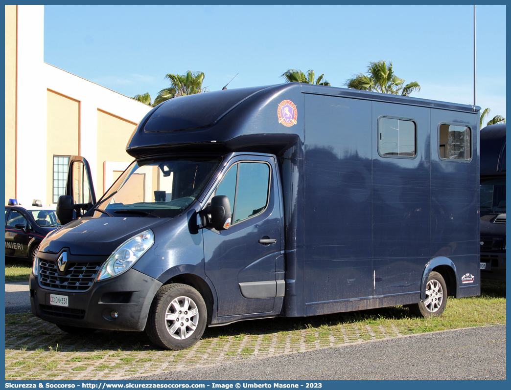 CC DN331
Arma dei Carabinieri
4° Reggimento Carabinieri a Cavallo
Renault Master IV serie
Parole chiave: CC;C.C.;Arma;dei;Carabinieri;Reggimento;Cavallo;Renault;Master;Trasporto;Cavalli