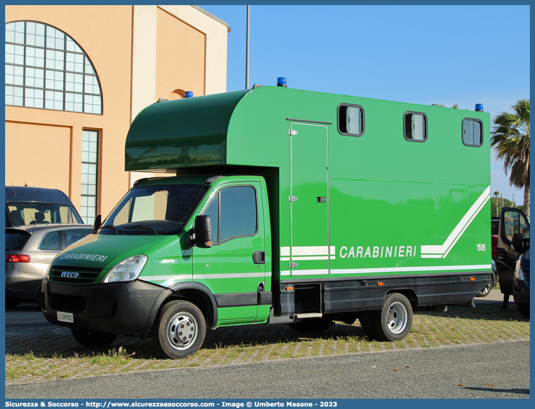 CC DN802
Arma dei Carabinieri
Comando Unità per la Tutela Forestale, 
Ambientale e Agroalimentare
Iveco Daily IV serie
Parole chiave: CC;C.C.;Arma;dei;Carabinieri;Comando;Unità;per;la;Tutela;Forestale;Ambientale;Agroalimentare;Iveco;Daily