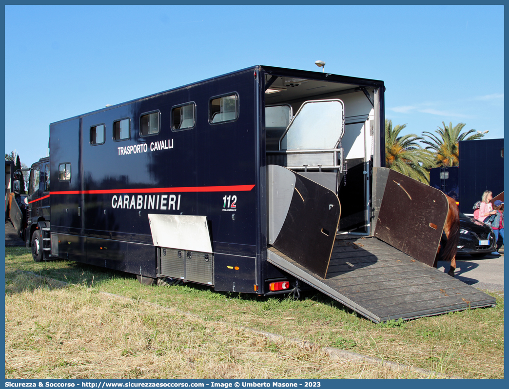 CC DW014
Arma dei Carabinieri
4° Reggimento Carabinieri a Cavallo
Iveco EuroCargo 160-280 IV serie
Allestitore Valli S.r.l.
Parole chiave:  CC;C.C.;Arma;dei;Carabinieri;Reggimento;Cavallo;Trasporto;Cavalli;Iveco;EuroCargo;160-280;Valli