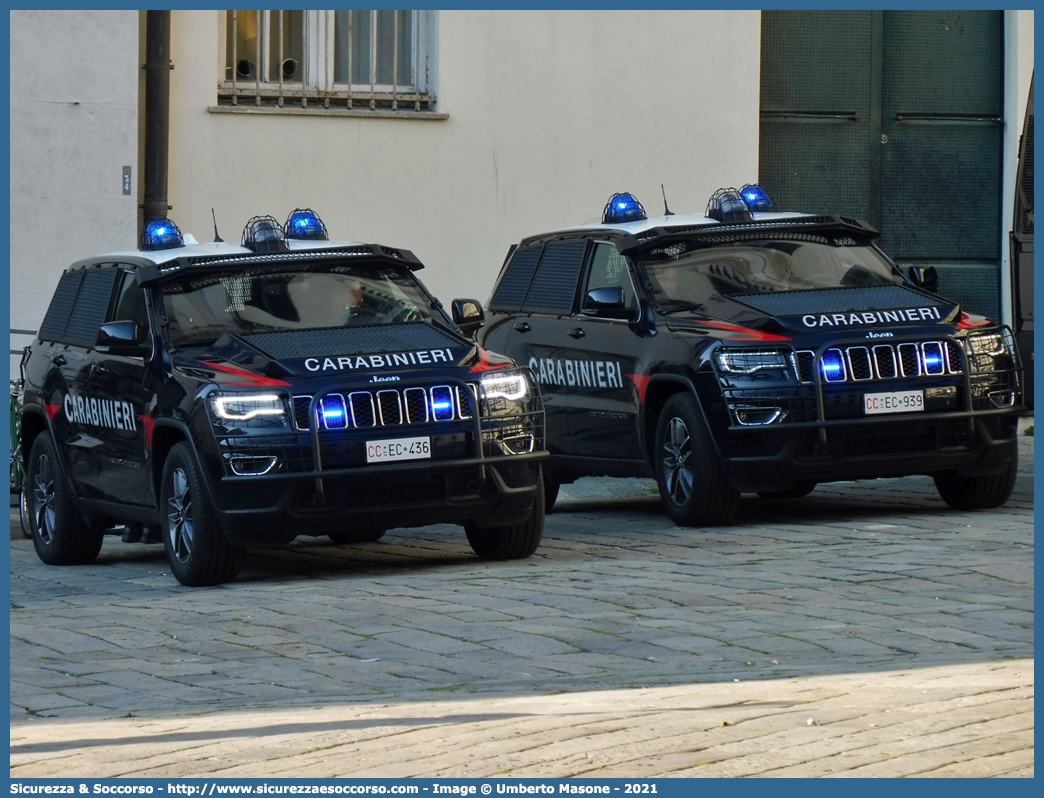 CC EC436 - CC EC939
Arma dei Carabinieri
Battaglioni Mobili
Jeep Grand Cherokee V serie
Parole chiave: CC;C.C.;Arma;dei;Carabinieri;Battaglioni;Battaglione;Mobili;Ordine;Pubblico;Blindato;Jeep;Grand;Cherokee