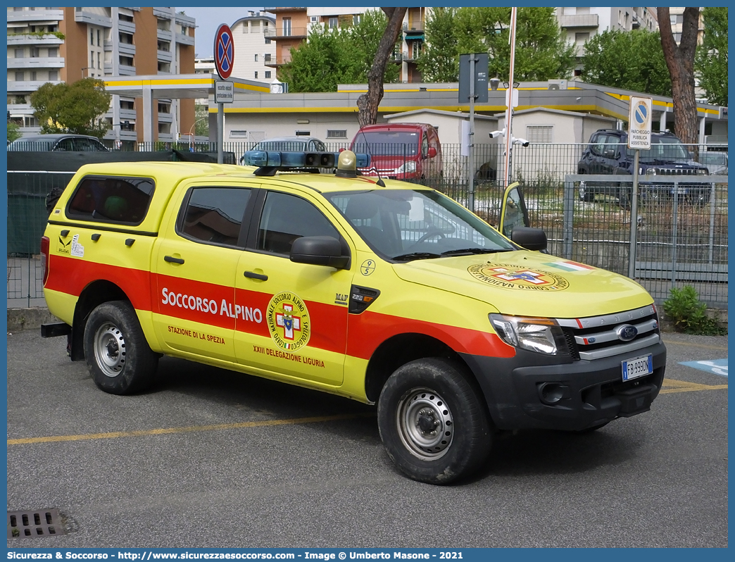 9-05
Corpo Nazionale
Soccorso Alpino e Speleologico
Delegazione Alpina
XXIII Liguria di Ponente
Stazione di La Spezia
Ford Ranger III serie restyling
Allestitore MAF S.n.c.
(variante)
Parole chiave: CNSAS;C.N.S.A.S.;Corpo;Nazionale;Soccorso;Alpino;Speleologico;Liguria;SASL;S.A.S.L.;La Spezia;Ford;Ranger;MAF;M.A.F.;Mariani Alfredo e Figlio