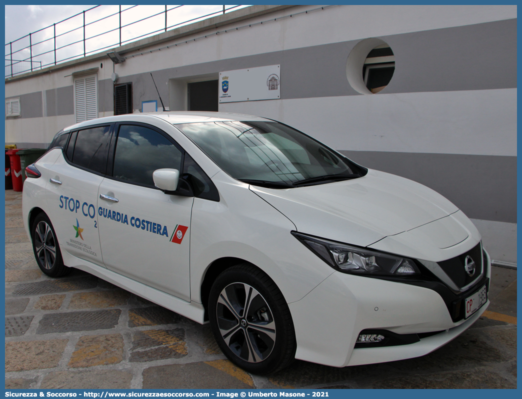 CP 1963
Corpo delle Capitanerie di Porto
Guardia Costiera 
Nissan Leaf II serie
Parole chiave: CP;C.P.;GC;G.C.;Guardia;Costiera;Corpo;Capitaneria;Capitanerie;di;Porto;Nissan;Leaf