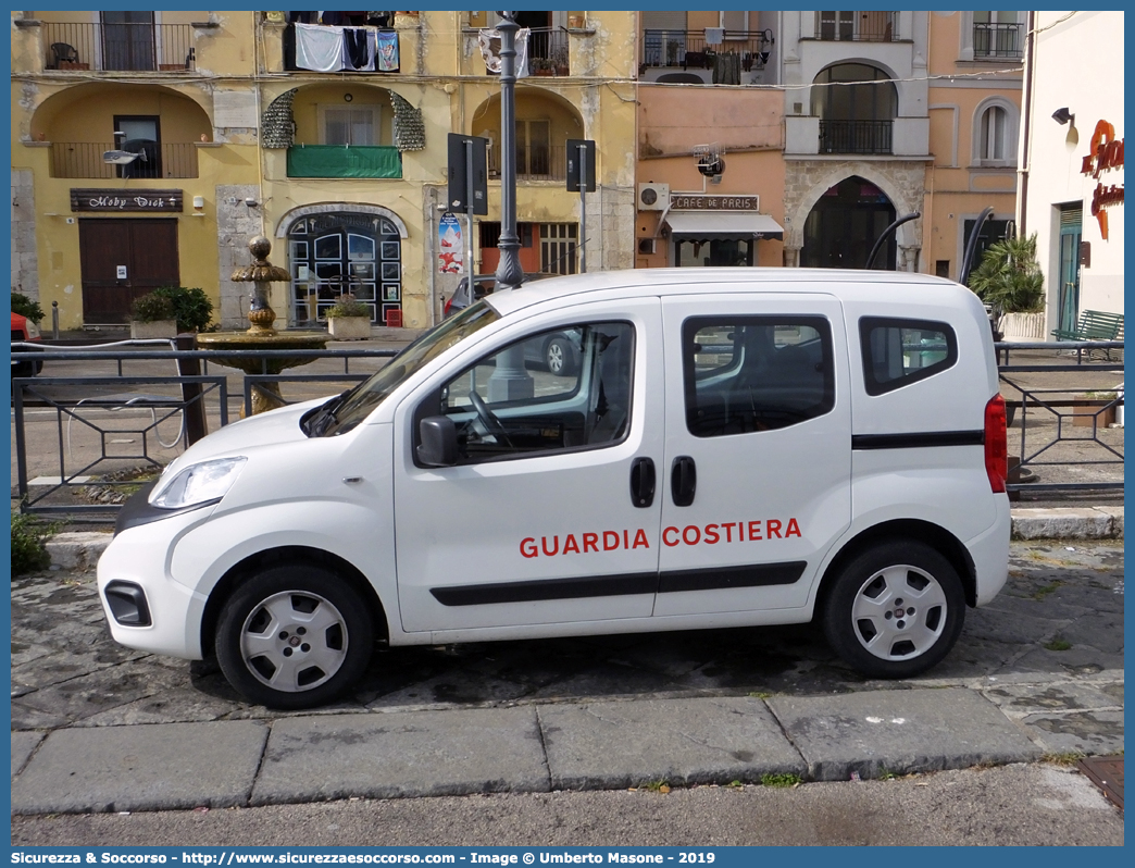 CP 4518
Corpo delle Capitanerie di Porto
Guardia Costiera 
Fiat Qubo I serie restyling
Parole chiave: CP;C.P.;GC;G.C.;Guardia;Costiera;Capitaneria;Capitanerie;Porto;Guardia Costiera;Fiat;Qubo