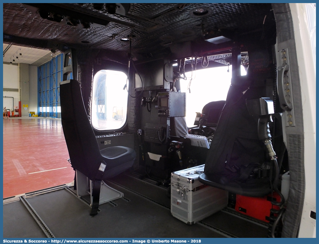 MM81892 / 11-07 "Nemo 07"
Corpo delle Capitanerie di Porto
Guardia Costiera 
Agusta Westland AW139
Parole chiave: CP;C.P.;Guardia;Costiera;Capitaneria;Capitanerie;di;Porto;Agusta;Westland;AW139