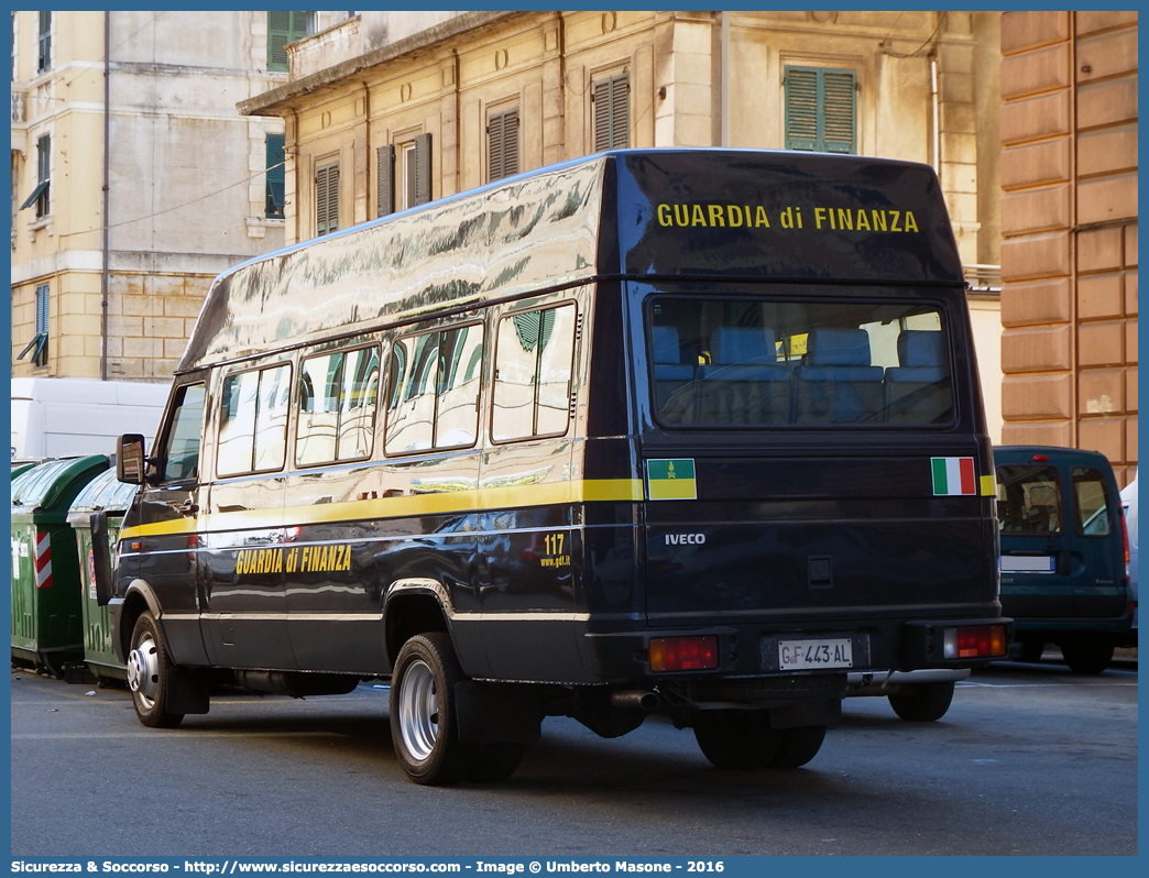 GdiF 443AL
Guardia di Finanza
Iveco Daily 45-10 II serie
(variante)
Parole chiave: GdiF;G.D.F.;GDF;Guardia di Finanza;Iveco;Daily;45-10;45 - 10