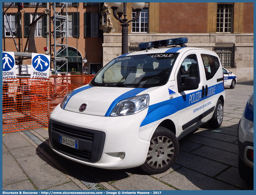 -
Polizia Locale
Gestione Associata dello Scrivia
Fiat Qubo I serie
Allestitore Oregon Group S.r.l.
Parole chiave: Polizia;Locale;Municipale;Gestione;Scrivia;Ronco Scrivia;Isola del Cantone;Casella;Valbrevenna;Fiat;Qubo;Oregon