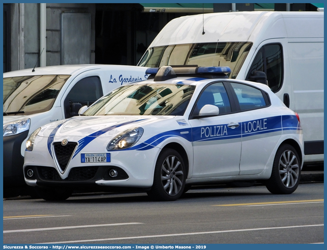 Polizia Locale YA114AP
Polizia Locale
Comune di Genova
Alfa Romeo Nuova Giulietta
I serie II restyling
Parole chiave: Polizia;Locale;Municipale;Genova;Alfa Romeo;Nuova Giulietta