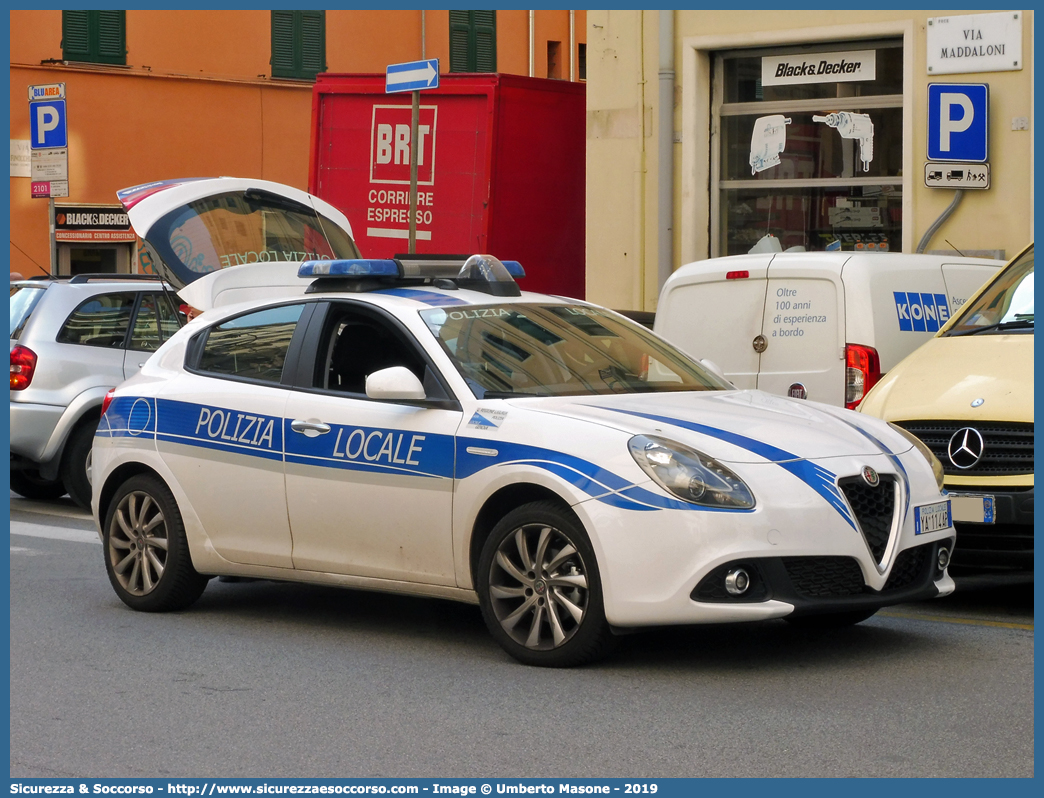 Polizia Locale YA114AP
Polizia Locale
Comune di Genova
Alfa Romeo Nuova Giulietta
I serie II restyling
Parole chiave: Polizia;Locale;Municipale;Genova;Alfa Romeo;Nuova Giulietta