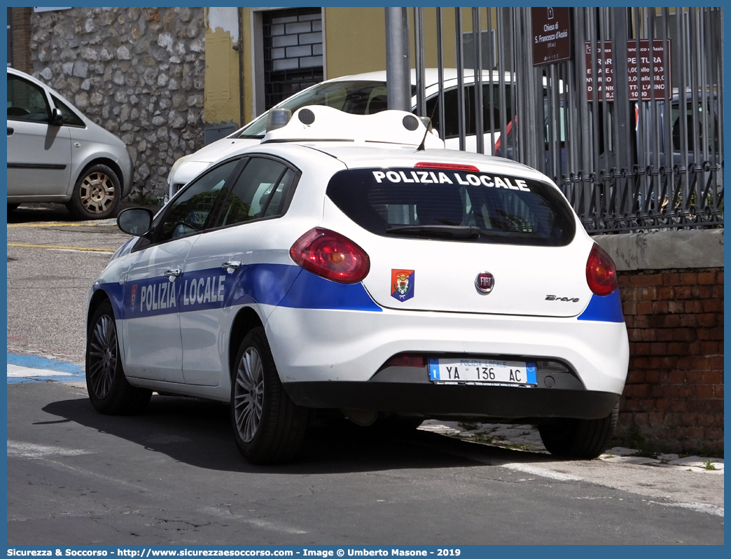 Polizia Locale YA136AC
Polizia Municipale
Comune di Minturno
Fiat Nuova Bravo
Parole chiave: Polizia;Locale;Municipale;Minturno;Fiat;Bravo