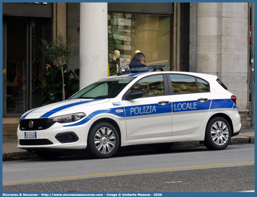 Polizia Locale YA225AP
Polizia Locale
Comune di Genova
Fiat Nuova Tipo 5 Porte
Parole chiave: Polizia;Locale;Municipale;Genova;Fiat;Tipo;5 Porte