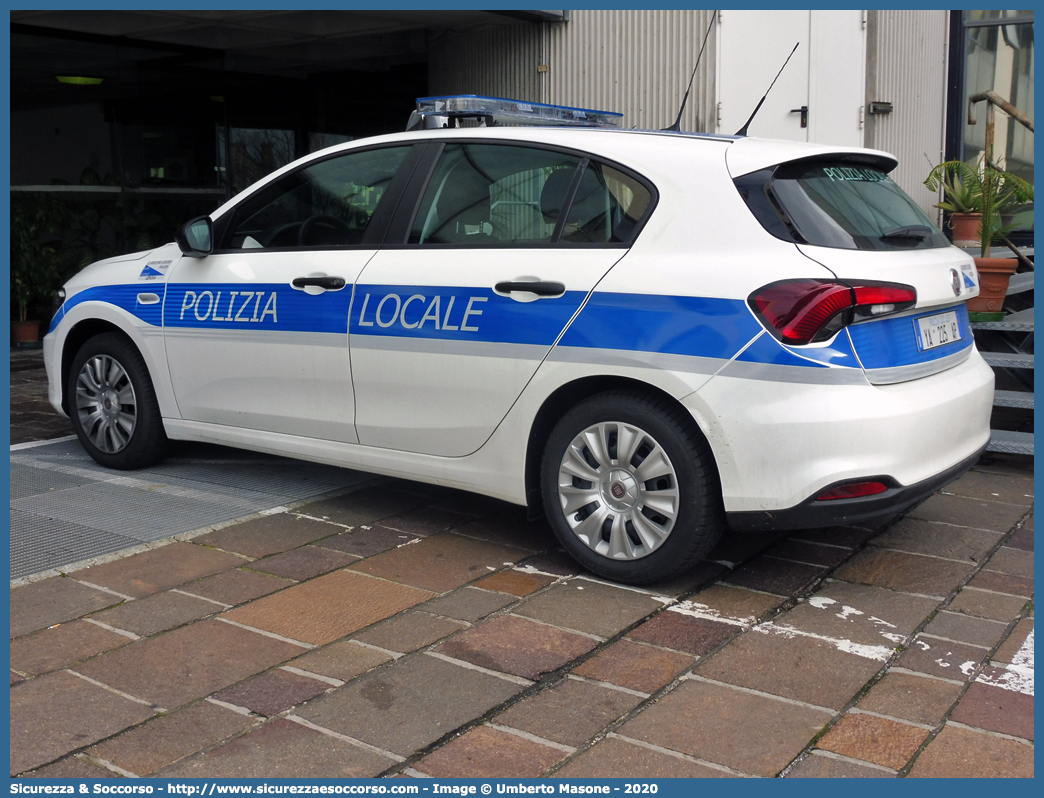 Polizia Locale YA225AP
Polizia Locale
Comune di Genova
Fiat Nuova Tipo 5 Porte
Parole chiave: Polizia;Locale;Municipale;Genova;Fiat;Tipo;5 Porte