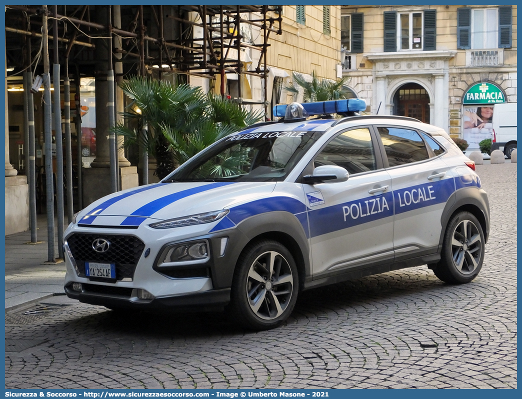 Polizia Locale YA254AF
Polizia Locale
Comune di Ceranesi
Hyundai Kona Hybrid I serie
Allestitore AVS S.a.s.
Parole chiave: Polizia;Locale;Municipale;Ceranesi;Hyundai;Kona;Hybrid;AVS