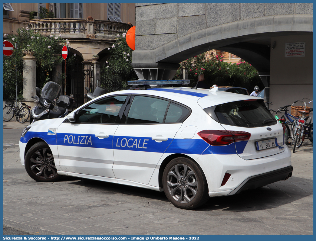 Polizia Locale YA549AS
Polizia Locale
Comune di Chiavari
Ford Focus IV serie restyling
Parole chiave: Polizia;Locale;Municipale;Chiavari;Ford;Focus