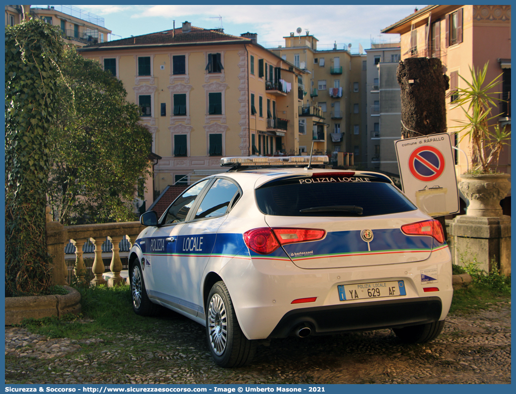 Polizia Locale YA629AF
Polizia Locale
Comune di Rapallo
Alfa Romeo Nuova Giulietta
I serie II restyling
Allestitore Bertazzoni S.r.l.
Parole chiave: Polizia;Locale;Municipale;Rapallo;Alfa;Romeo;Nuova;Giulietta;Bertazzoni