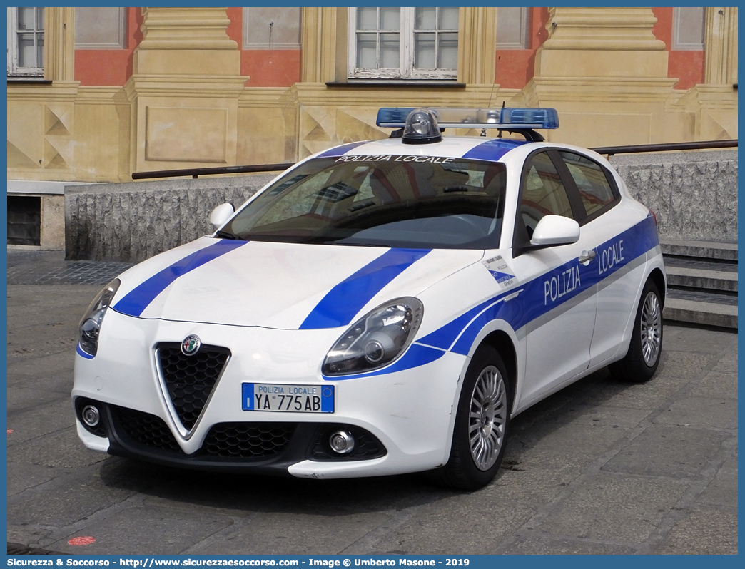 Polizia Locale YA775AB
Polizia Locale
Comune di Genova
Alfa Romeo Nuova Giulietta
I serie II restyling
Parole chiave: Polizia;Locale;Municipale;Genova;Alfa Romeo;Nuova Giulietta