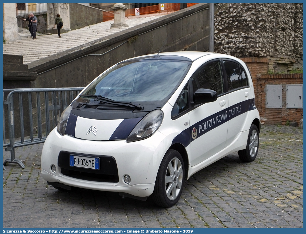 -
Polizia di Roma Capitale
Citroen C-Zero
Parole chiave: P.L.;P.M.;PL;PM;Polizia Municipale;Polizia Locale;Roma;Roma Capitale;Citroen;C-Zero;C Zero