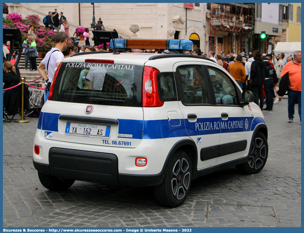 Polizia Locale YA165AS
Polizia di Roma Capitale
Fiat Nuova Panda Hybrid II serie restyling
Allestitore Elevox S.r.l.
Parole chiave: PL;P.L.;PM;P.M.;Polizia;Locale;Municipale;Roma;Capitale;Fiat;Panda;Hybrid;Elevox