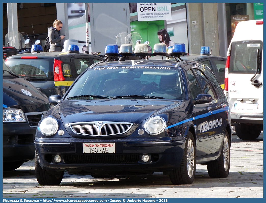 Polizia Penitenziaria 193AE
Polizia Penitenziaria
Nucleo Traduzioni e Piantonamenti
Lancia Lybra Stationwagon
Parole chiave: Polizia Penitenziaria;Nucleo Traduzioni e Piantonamenti;Lancia Lybra Stationwagon