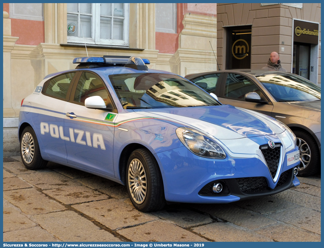 Polizia M4308
Polizia di Stato
Polizia di Frontiera
Alfa Romeo Nuova Giulietta I serie II restyling
Parole chiave: PS;P.S.;Polizia;di;Stato;Frontiera;Alfa;Romeo;Nuova;Giulietta