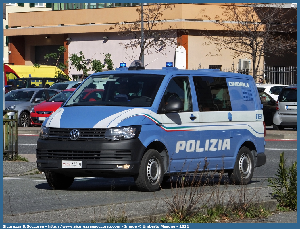 Polizia M4419
Polizia di Stato
Servizio Cinofili
Volkswagen Transporter T6
Allestitore BAI S.r.l.
Parole chiave: PS;P.S.;Polizia;di;Stato;Pubblica;Sicurezza;Servizio;Cinofili;Volkswagen;Transporter;T6;Bai